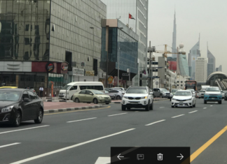 Dubai Police issue Dh3.2m fines to motorists for mobile phone use during driving in Q1 2017 Dubai traffic fines