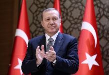 Turkey’s Tayyip Erdogan wins more powers in historic referendum