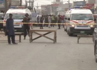 Lahore blast targets census team; 6 martyred, 19 injured