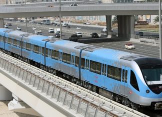 Coronavirus: UAE suspends public transport over the weekend Dubai Metro public transport
