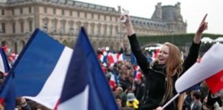 Emmanuel Macron becomes president of France
