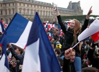 Emmanuel Macron becomes president of France