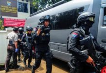 Jakarta bus terminal explosions leave at least 2 dead