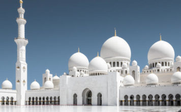 COVID-19: UAE reopens mosques after 107 days Friday prayers resume tomorrow in UAE