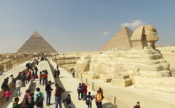 Egypt attacks: two German tourists, 5 policemen killed