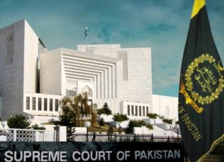 Pakistan’s prime minister steps down after court order