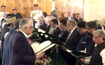 Pakistan’s new federal cabinet takes oath