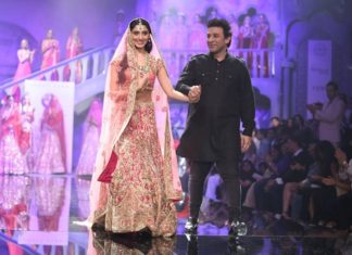 India’s famous fashion designer Suneet Varma brings his collections to Dubai