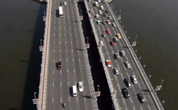 Dubai’s Al Maktoum Bridge will be closed for five weeks on Fridays