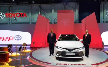 Camry 2018 Hybrid Electric Vehicle makes appearance at Dubai Motor Show
