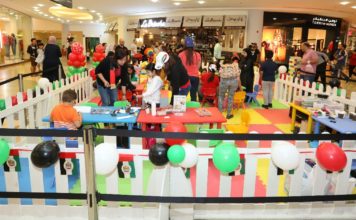 Al Wahda Mall celebrates National Day with great cheer and high spirits