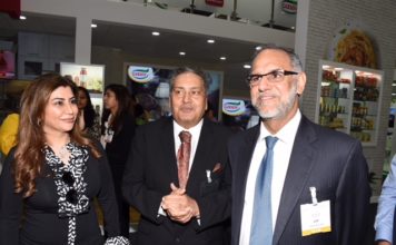 Indian ambassador visits Al Maya Group stand at Gulfood