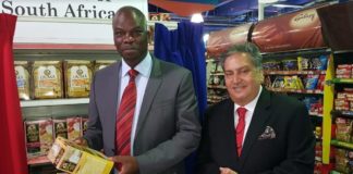 South African Consul General visits Al Maya Supermarket