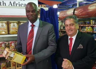 South African Consul General visits Al Maya Supermarket