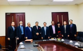Al Maya Group’s Kamal Vachani leads large UAE delegation to Vietnam, meets minister