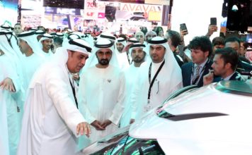 Dubai Ruler visits Etisalat stand to experience the ‘Future of Mobility’ at GITEX 2018