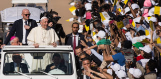 POPE FRANCIS DELIVERS HISTORIC MASS FOR 180,000 CATHOLICS IN THE UAE