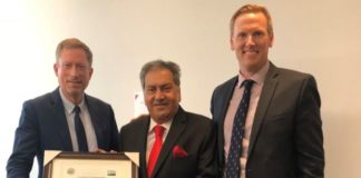 Al Maya receives Certificate of Appreciation from USDA Kamal Vachani USDA