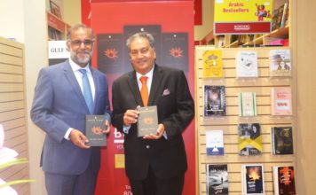 Indian Ambassador Suri visits Border’s book store for book signing Indian Ambassador Suri visits Border’s book store for book signing