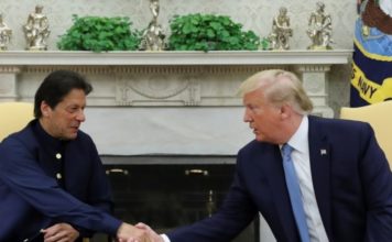 Trump offers to mediate between India and Pakistan on Kashmir