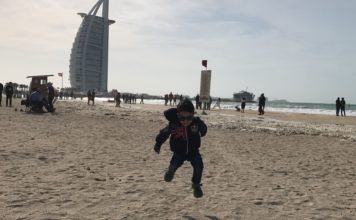 Beachgoers: Dubai Police issue warning for photos