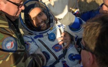 UAE astronaut Hazzaa AlMansoori lands on earth, UAE leaders welcome