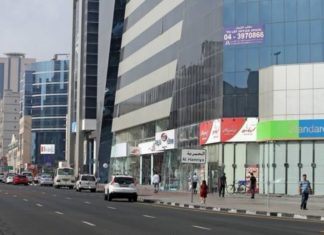 Pedestrians, cyclists need ‘move permit’ in Dubai Dubai fines, shuts 25 food outlets