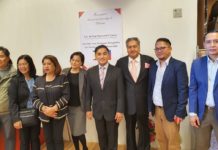 Philippine Consul General, trade team visit Al Maya Supermarket Kamal Vachani philippines gulfood