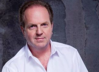 Dubai presenter Richard Coram dies of Covid-19 in UK Dubai presenter Richard Coram