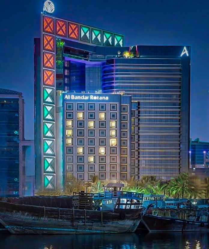 Al Bandar Rotana Dubai heart