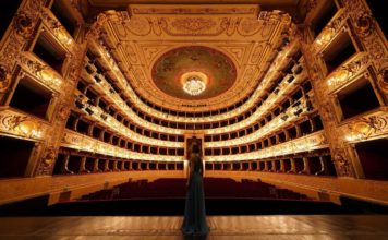 Sony boosts full-frame lens line-up