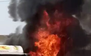 Oil terminal fire kills 2, injures 3 in Pakistan Oil terminal fire kills 2, injures 3 in Pakistan