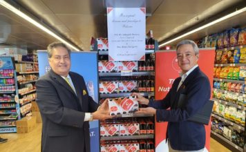 Japan’s Consul General visits Al Maya Supermarket Al Maya Supermarket Kamal Vachani