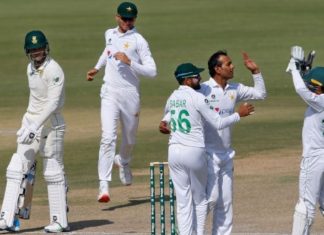 Pakistan beat South Africa by 7 wickets in first Test Pakistan beat South Africa in first Test