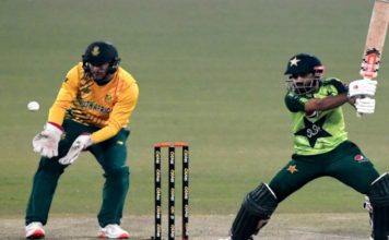 Pakistan beat S. Africa by 4 wickets in T20, win series Pakistan beat South Africa by 4 wickets, win series