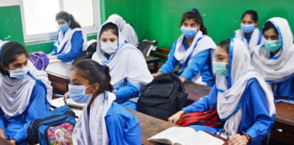 Pakistan lifts restrictions on schools Pakistan lifts restrictions on schools