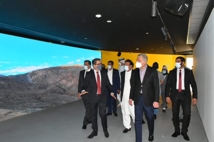 Qureshi visits Pakistan Pavilion at Expo 2020 site