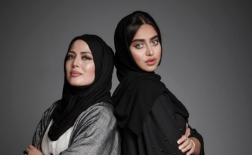Fashion Week 2021 delights audiences with a lineup of glamourous shows! Fashion Week 2021 delights audiences with a lineup of glamourous shows!