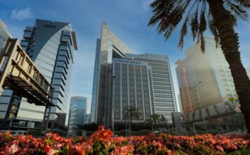 Celebrate Eid Al Fitr at Al Bandar Rotana Dubai Celebrate Eid Al Fitr at Al Bandar Rotana