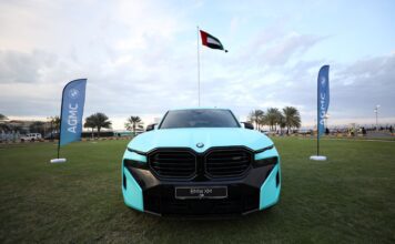 Iconic BMW M1 and modern BMW XM at Sharjah Classic Cars Festival 2024 Iconic BMW M1 and modern BMW XM at Sharjah Classic Cars Festival 2024