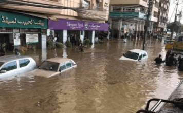 Karachi becomes Venice in a few hours of downpours Karachi becomes Venice in a few hours downpours