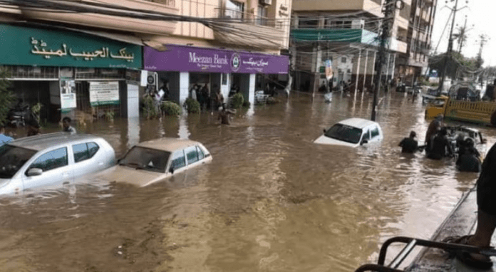Karachi becomes Venice in a few hours downpours