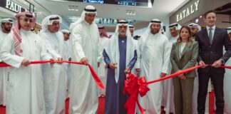 Sheikh Nahyan bin Mubarak Al Nahyan opens Reem Mall