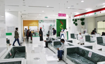 Thousands flock to UAE Immigration Centres as Amnesty begins Thousands flock to UAE Immigration Centres as Amnesty begins