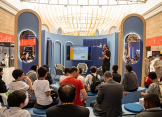 Young content creators learn the art of storytellingin YouTube vlogging workshop at SIBF 2024
