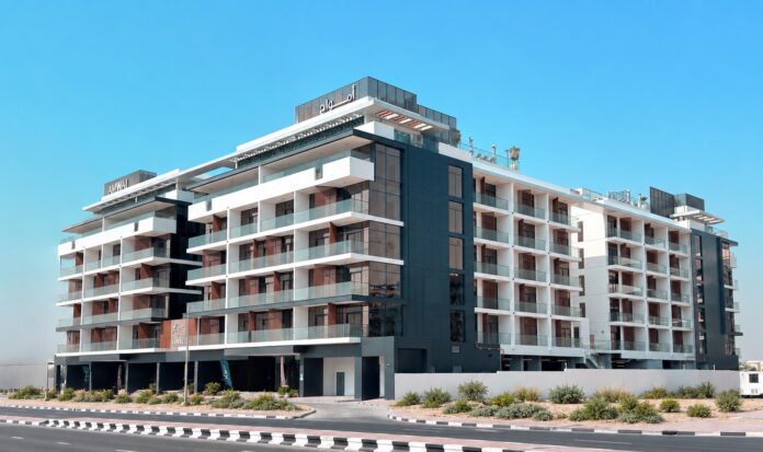 Amwaj Development completes first Dubai handover with on-time delivery of Starlight Park Amwaj Development completes first Dubai handover with on-time delivery of Starlight Park