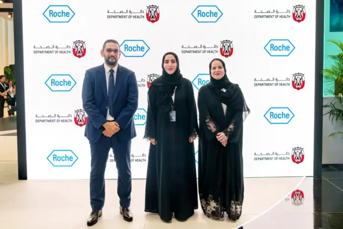 Abu Dhabi and Roche partner to strengthen diabetic eye care Representatives of DoH Abu Dhabi and Roche Pharmaceuticals UAE mark their diabetic eye care collaboration.